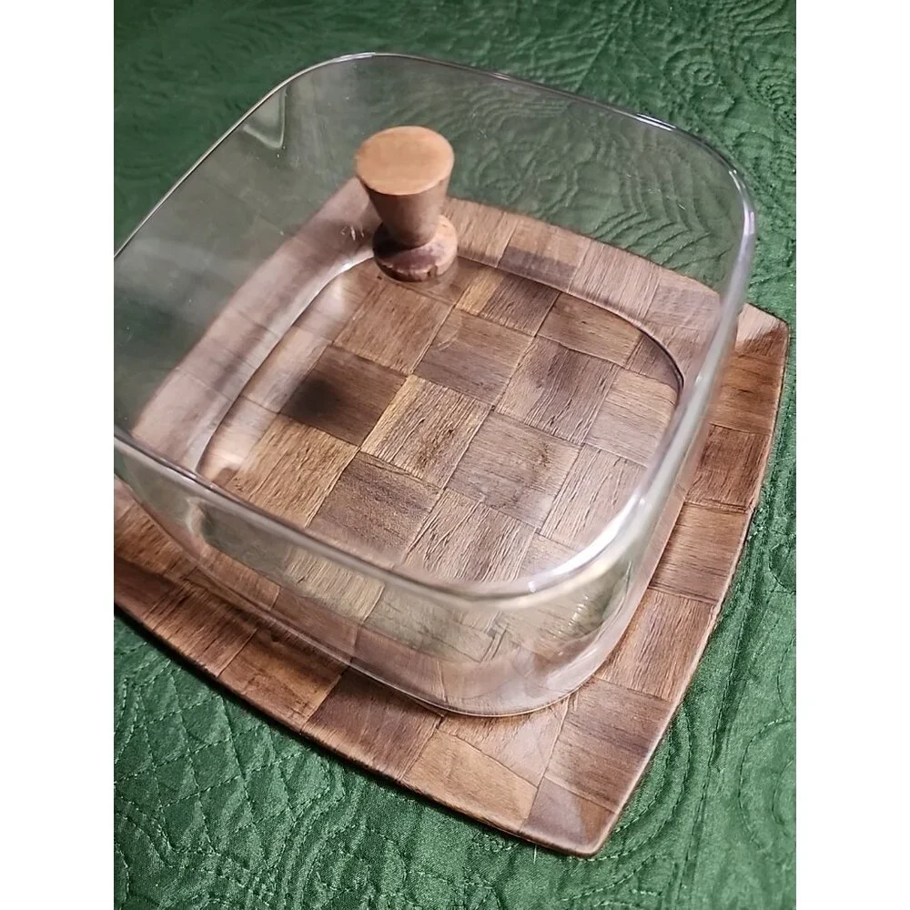 Vintage Weavewood Cheese‎ Tray With Clear Lucite Dome Lid MCM Kitchen Decor USA